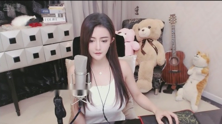 古阿扎走光闪现福利视频