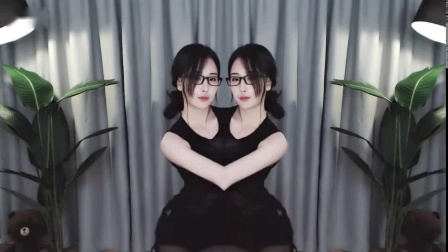 虎牙女主播奇领零00零 福利直播视频
