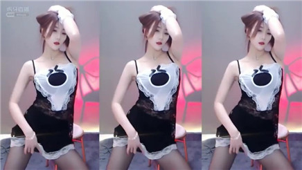 虎牙女主播韩六六-直播走光闪现露底福利视频