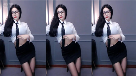 虎牙女主播血色美华-丝袜福利黑丝诱惑舞蹈