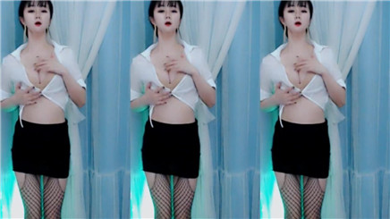 虎牙女主播正恒影儿-土豪群定制福利
